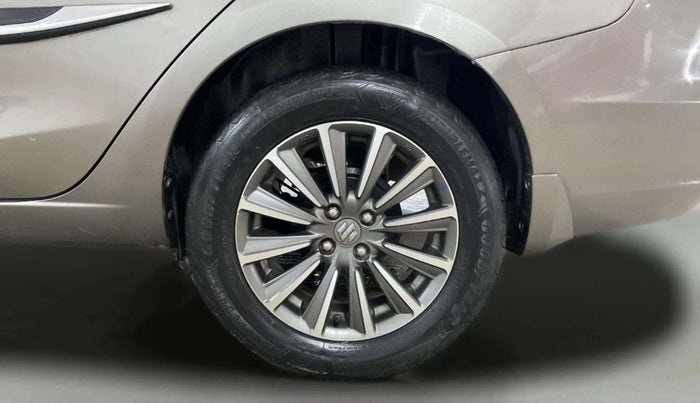 2019 Maruti Ciaz ALPHA  AT 1.5 SHVS PETROL, Petrol, Automatic, 65,834 km, Left Rear Wheel