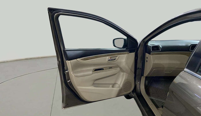 2019 Maruti Ciaz ALPHA  AT 1.5 SHVS PETROL, Petrol, Automatic, 65,834 km, LHS Front Door