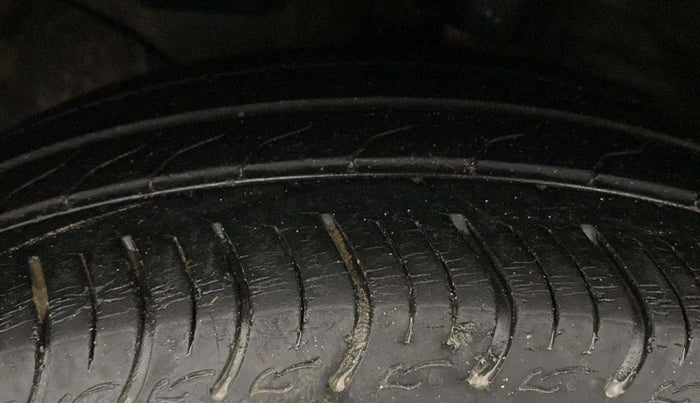 2021 Honda Amaze 1.2L I-VTEC VX CVT, Petrol, Automatic, 34,447 km, Left Front Tyre Tread