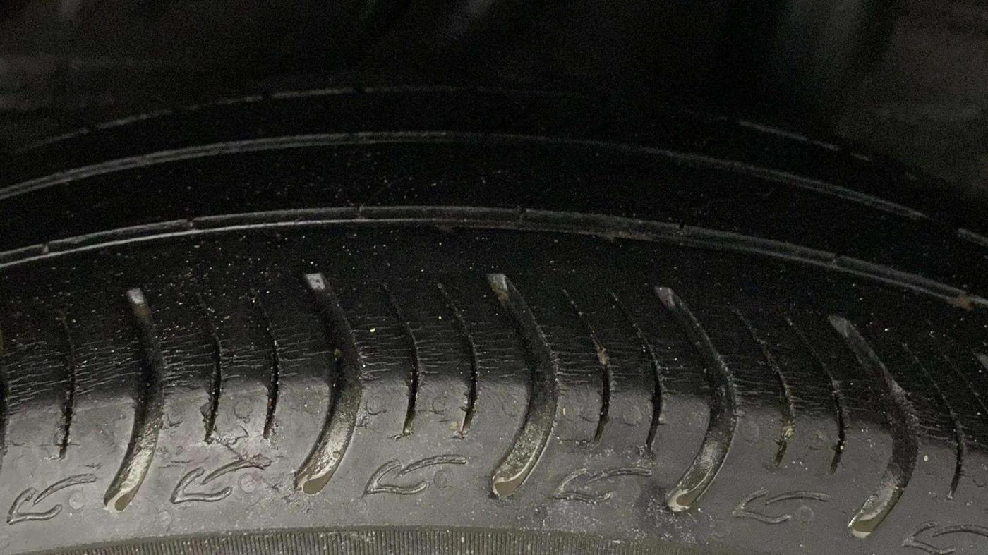 2021 Honda Amaze 1.2L I-VTEC VX CVT, Petrol, Automatic, 34,447 km, Left Rear Tyre Tread