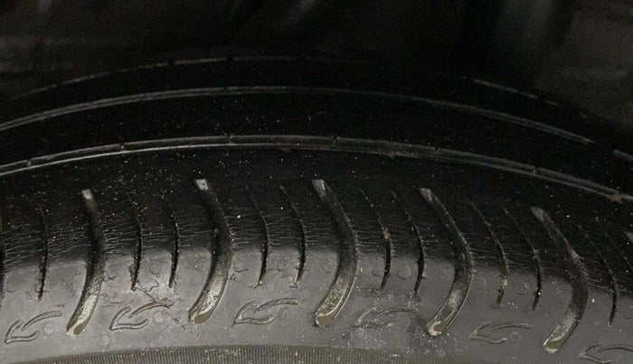 2021 Honda Amaze 1.2L I-VTEC VX CVT, Petrol, Automatic, 34,447 km, Left Rear Tyre Tread