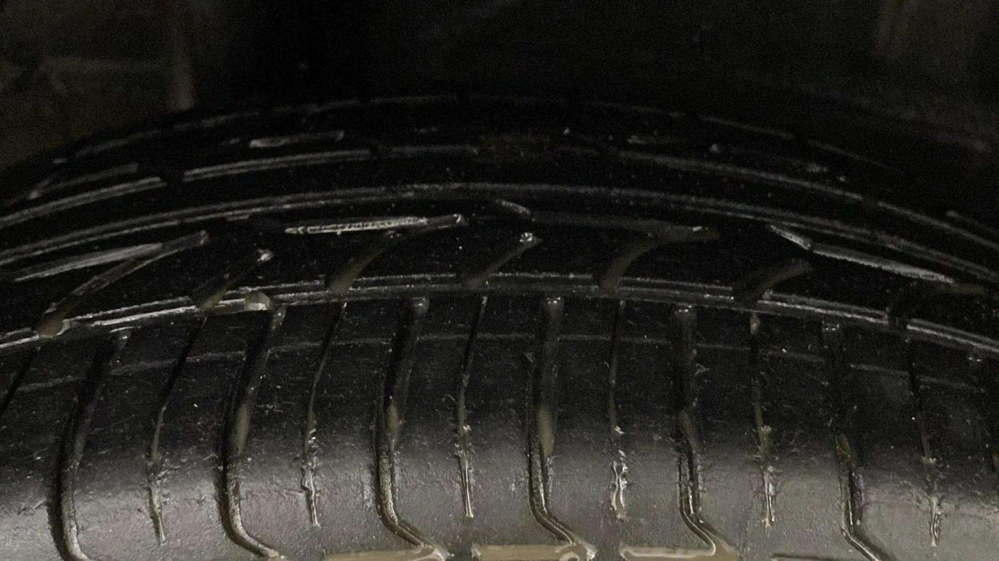 2021 Honda Amaze 1.2L I-VTEC VX CVT, Petrol, Automatic, 34,447 km, Right Rear Tyre Tread