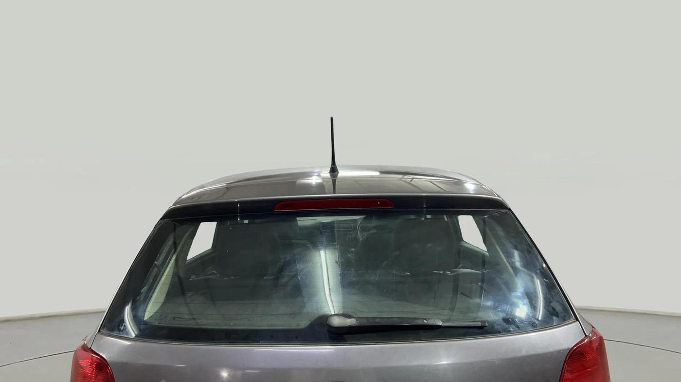 2013 Volkswagen Polo HIGHLINE1.2L, Petrol, Manual, 42,163 km, Rear Windshield