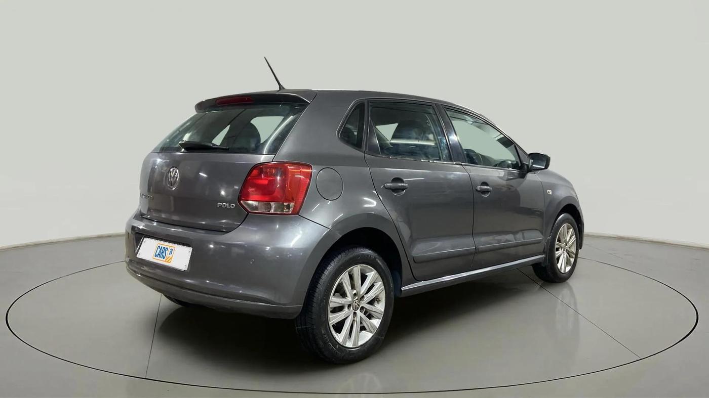 2013 Volkswagen Polo HIGHLINE1.2L, Petrol, Manual, 42,163 km, Right Back Diagonal
