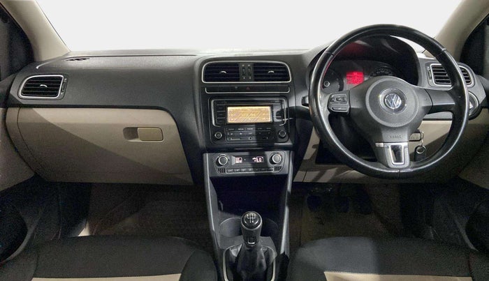2013 Volkswagen Polo HIGHLINE1.2L, Petrol, Manual, 42,200 km, Dashboard