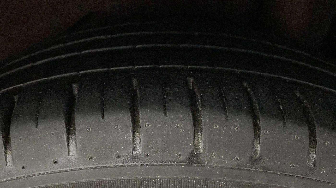 2019 Ford Figo Aspire TITANIUM PLUS 1.5 DIESEL, Diesel, Manual, 88,525 km, Left Rear Tyre Tread
