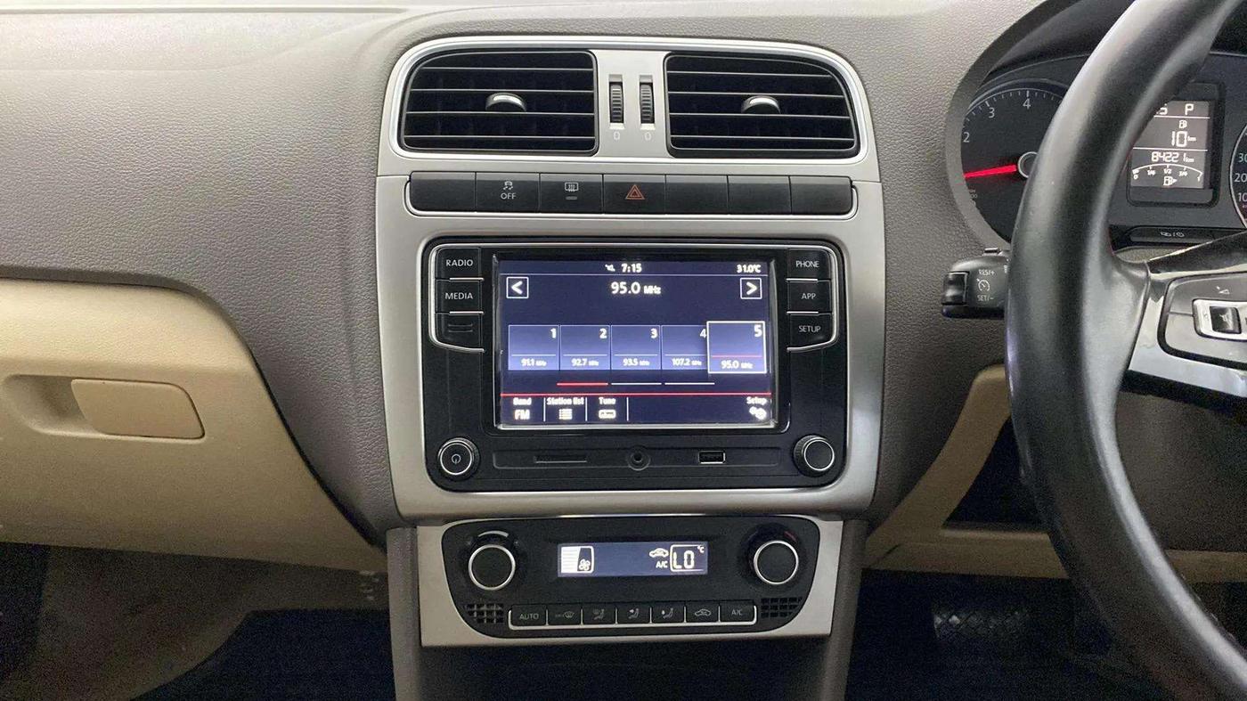 2018 Volkswagen Vento 1.2 TSI HIGHLINE PLUS AT, Petrol, Automatic, 84,102 km, Air Conditioner