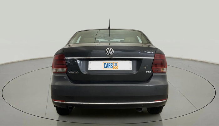 2018 Volkswagen Vento 1.2 TSI HIGHLINE PLUS AT, Petrol, Automatic, 84,213 km, Back/Rear