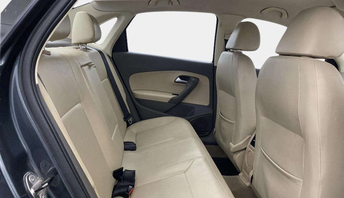 2018 Volkswagen Vento 1.2 TSI HIGHLINE PLUS AT, Petrol, Automatic, 84,213 km, Right Side Rear Door Cabin