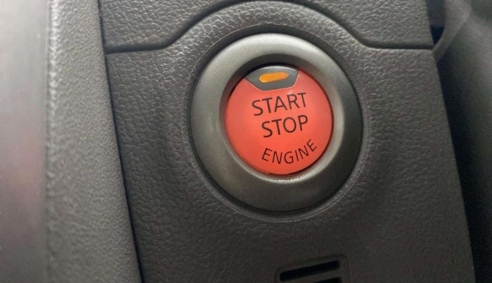 2014 Nissan Micra XV CVT, Petrol, Automatic, 76,310 km, Keyless Start/ Stop Button