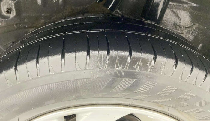 2020 Honda Amaze 1.2L I-VTEC V, Petrol, Manual, 81,774 km, Left Rear Tyre Tread