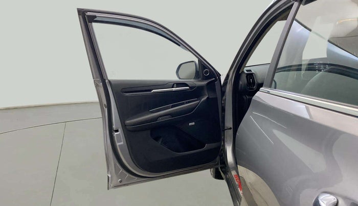 2021 KIA SONET GTX PLUS 1.5 AT, Diesel, Automatic, 61,204 km, LHS Front Door