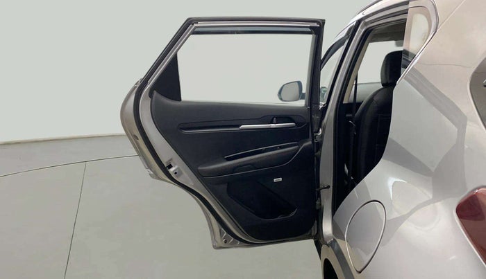 2021 KIA SONET GTX PLUS 1.5 AT, Diesel, Automatic, 61,204 km, LHS Rear Door