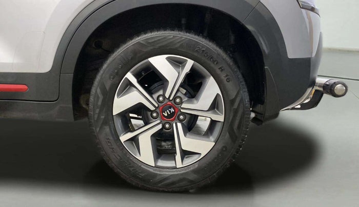 2021 KIA SONET GTX PLUS 1.5 AT, Diesel, Automatic, 61,204 km, Left Rear Wheel