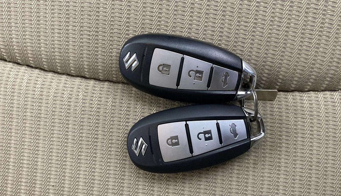 2018 Maruti Ciaz ZETA 1.4  MT PETROL, Petrol, Manual, 25,176 km, Key Close Up
