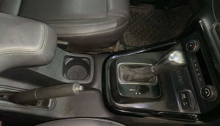 2017 Tata Hexa XTA 4X2 7 STR, Diesel, Automatic, 60,002 km, Gear Lever