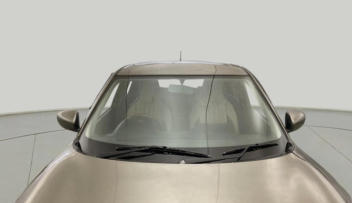 2019 Maruti Swift LXI, CNG, Manual, 83,518 km, Front Windshield