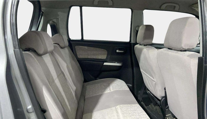 2016 Maruti Wagon R 1.0 VXI, Petrol, Manual, 91,006 km, Right Side Rear Door Cabin