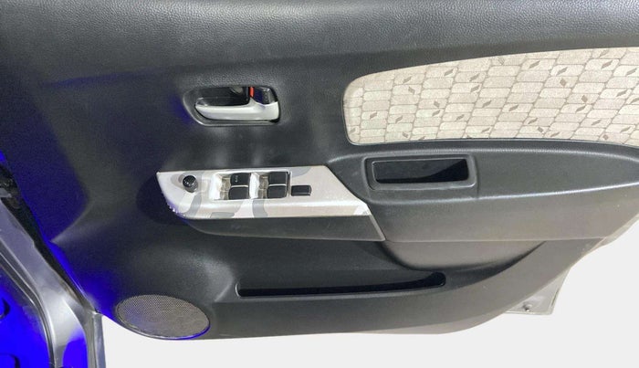 2016 Maruti Wagon R 1.0 VXI, Petrol, Manual, 91,006 km, Driver Side Door Panels Control