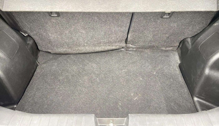 2021 Maruti Baleno ZETA CVT PETROL 1.2, Petrol, Automatic, 29,785 km, Boot Inside