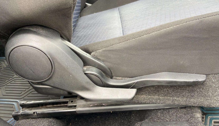 2021 Maruti Baleno ZETA CVT PETROL 1.2, Petrol, Automatic, 29,785 km, Driver Side Adjustment Panel