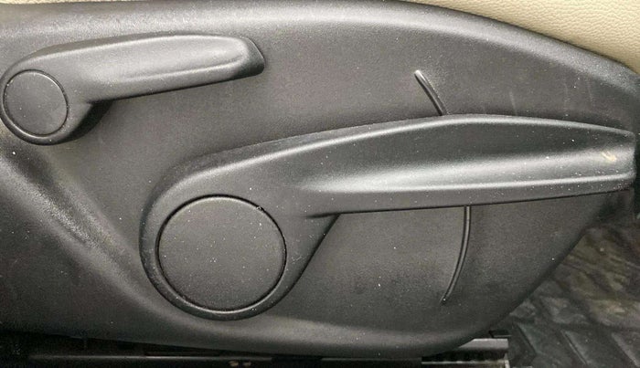 2019 Jeep Compass SPORT PLUS 1.4 PETROL, Petrol, Manual, 41,792 km, Driver Side Adjustment Panel