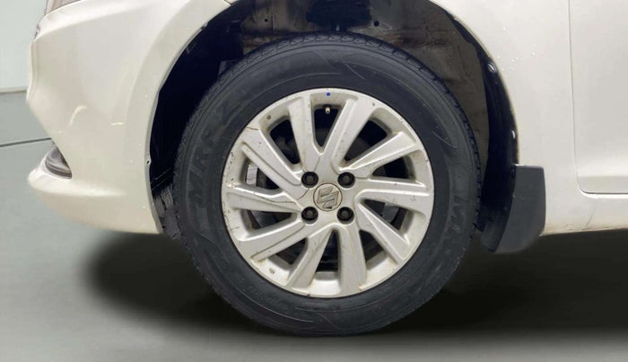2016 Maruti Swift Dzire ZDI, Diesel, Manual, 74,808 km, Left Front Wheel