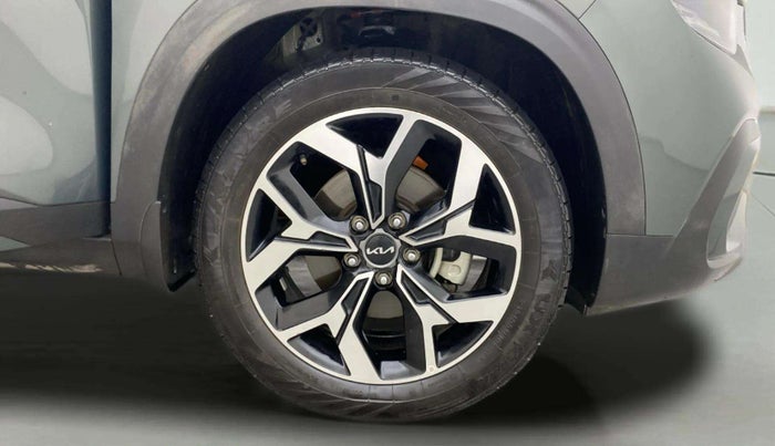 2024 KIA SELTOS  GTX Plus 1.5 Turbo Petrol DCT, Petrol, Automatic, 25,680 km, Right Front Wheel