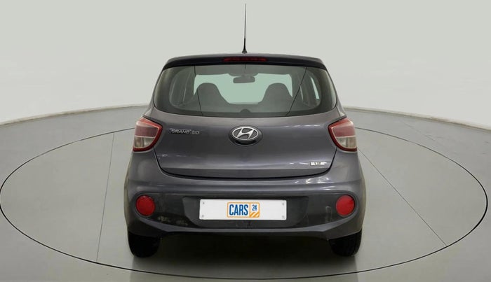 2017 Hyundai Grand i10 MAGNA 1.2 KAPPA VTVT, Petrol, Manual, 38,691 km, Back/Rear