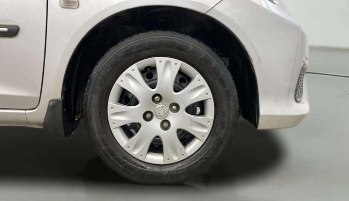 2017 Honda Brio S MT, Petrol, Manual, 81,380 km, Right Front Wheel