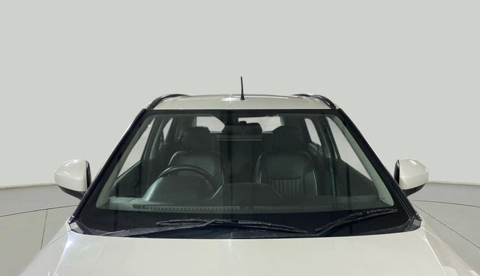 2017 Maruti Vitara Brezza VDI (O), Diesel, Manual, 37,113 km, Front Windshield
