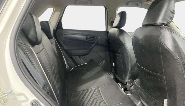 2017 Maruti Vitara Brezza VDI (O), Diesel, Manual, 37,113 km, Right Side Rear Door Cabin