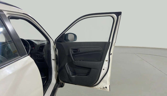 2017 Maruti Vitara Brezza VDI (O), Diesel, Manual, 37,113 km, RHS Front Door