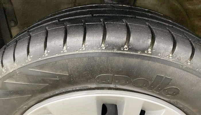 2014 Maruti Wagon R 1.0 VXI, Petrol, Manual, 51,031 km, Left Rear Tyre Tread