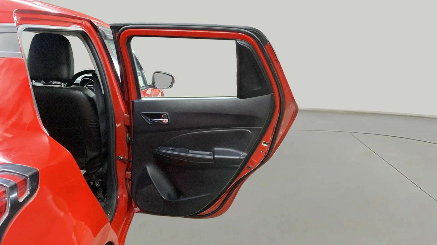 2020 Maruti Swift VXI, Petrol, Manual, 32,037 km, RHS Rear Door