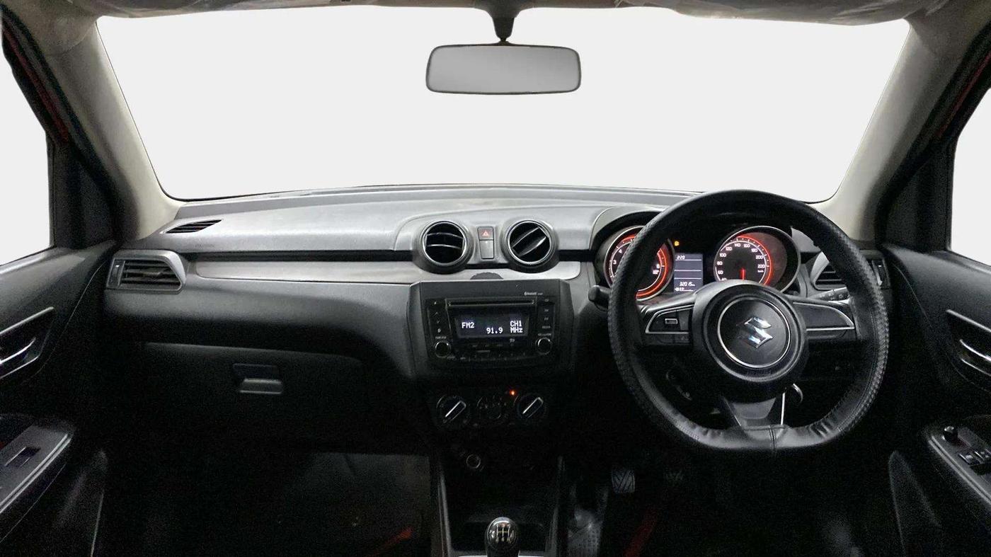 2020 Maruti Swift VXI, Petrol, Manual, 32,037 km, Dashboard