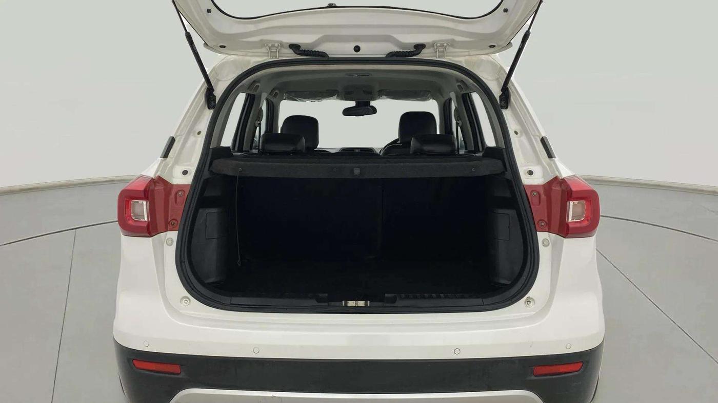 2020 Maruti Vitara Brezza ZXI PLUS AT SHVS, Petrol, Automatic, 90,647 km, Boot Inside