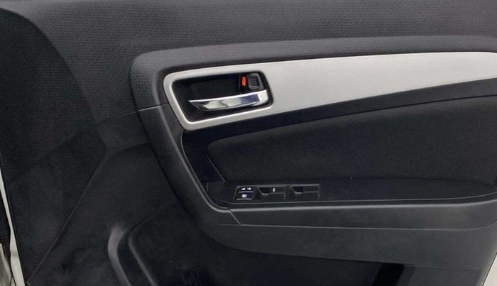 2020 Maruti Vitara Brezza ZXI PLUS AT SHVS, Petrol, Automatic, 90,633 km, Driver Side Door Panels Control