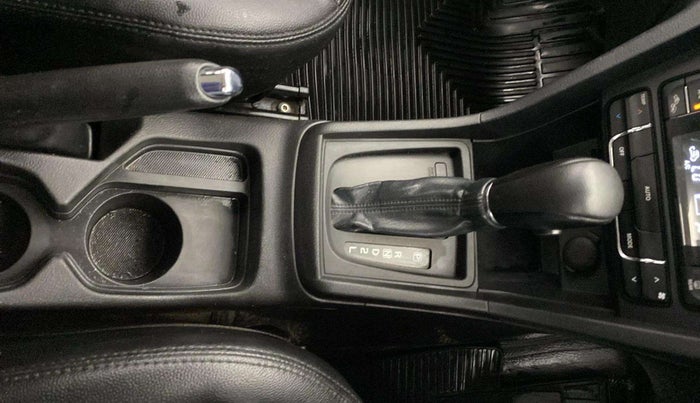 2020 Maruti Vitara Brezza ZXI PLUS AT SHVS, Petrol, Automatic, 90,633 km, Gear Lever