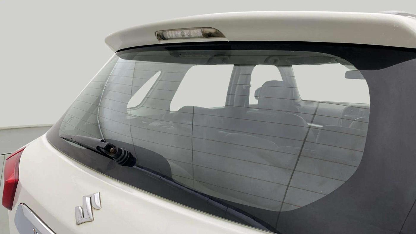 2020 Maruti Vitara Brezza ZXI PLUS AT SHVS, Petrol, Automatic, 90,647 km, Rear Wiper