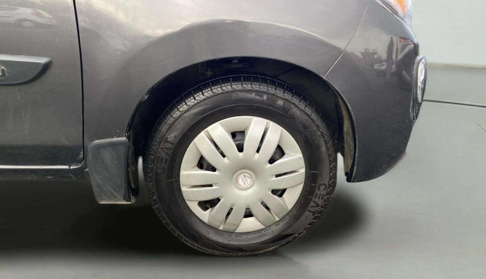 2021 Maruti Alto LXI, Petrol, Manual, 51,353 km, Right Front Wheel