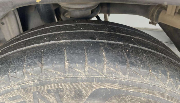 2021 Maruti Alto LXI, Petrol, Manual, 51,353 km, Left Rear Tyre Tread