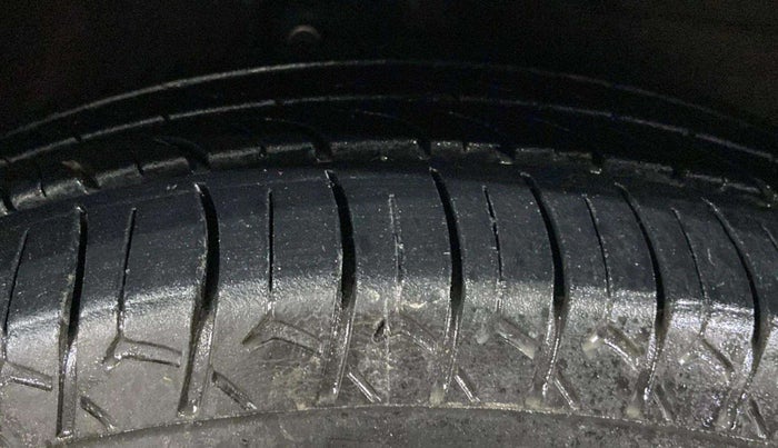 2020 Maruti Celerio VXI CNG, CNG, Manual, 75,426 km, Right Front Tyre Tread