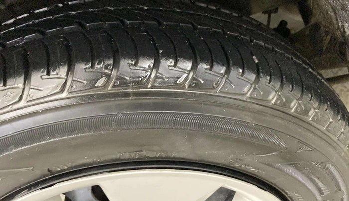 2021 Maruti New Wagon-R VXI 1.0, Petrol, Manual, 17,249 km, Left Front Tyre Tread