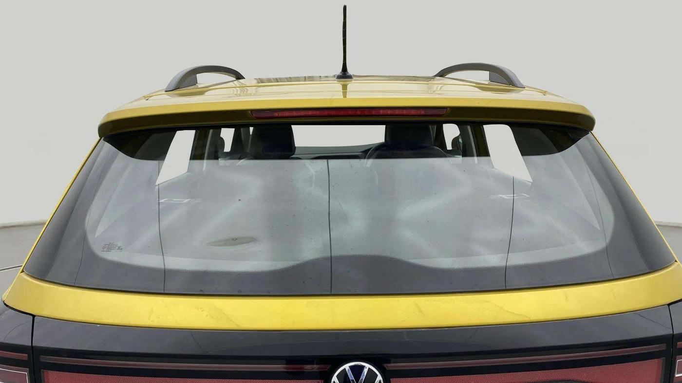 2022 Volkswagen TAIGUN COMFORTLINE 1.0 TSI MT, Petrol, Manual, 22,649 km, Rear Windshield