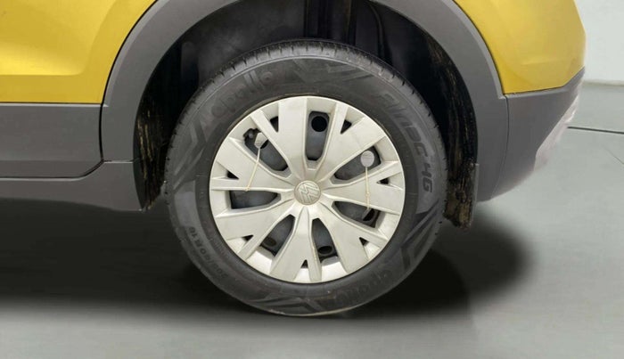 2022 Volkswagen TAIGUN COMFORTLINE 1.0 TSI MT, Petrol, Manual, 22,489 km, Left Rear Wheel