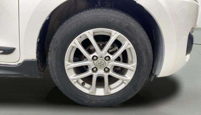 2019 Maruti Swift ZXI AMT, Petrol, Automatic, 55,800 km, Right Front Wheel