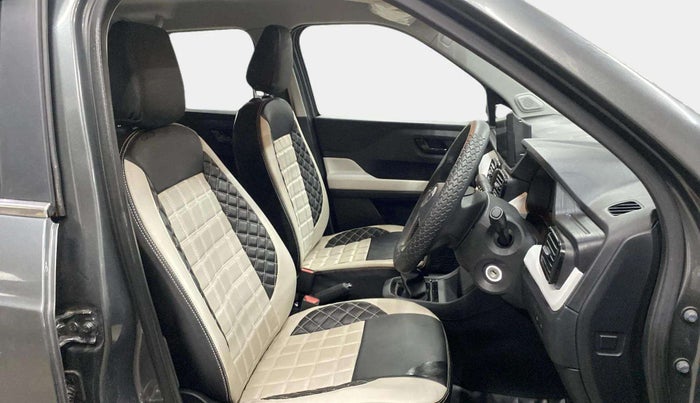 2024 Tata PUNCH PURE MT, Petrol, Manual, 6,602 km, Right Side Front Door Cabin