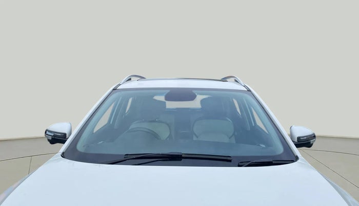2022 MG ASTOR SHARP EX 1.5 MT, Petrol, Manual, 52,293 km, Front Windshield