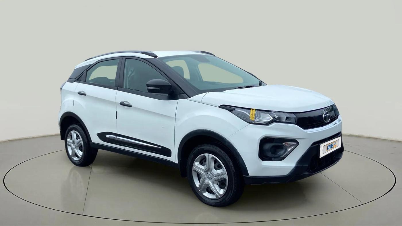 2023 Tata NEXON XM PLUS SUNROOF PETROL, Petrol, Manual, 13,424 km, SRP